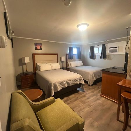 Vacationland Inn & Suites Brewer Buitenkant foto